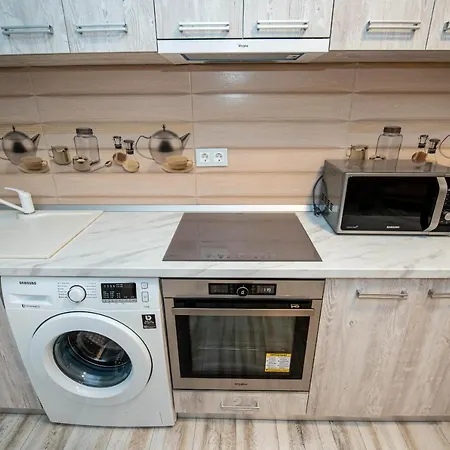 דירה Charming Flat By The Sea מאמאיה