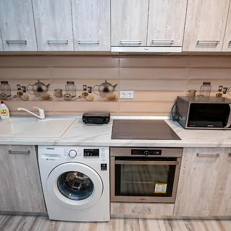 Charming Flat By The Sea מאמאיה